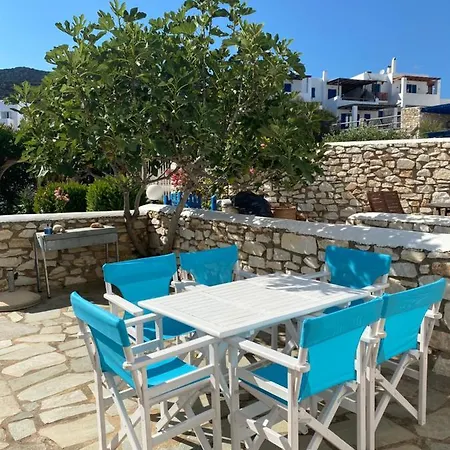 Les 4 Soeurs A - Paros Feriehus Aspro Chorio